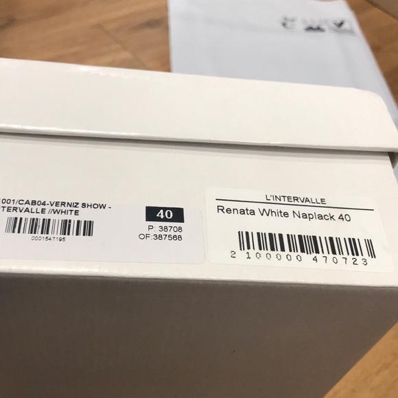 NWT L'intervalle Renata White Naplack leather heels - Picture 5 of 6